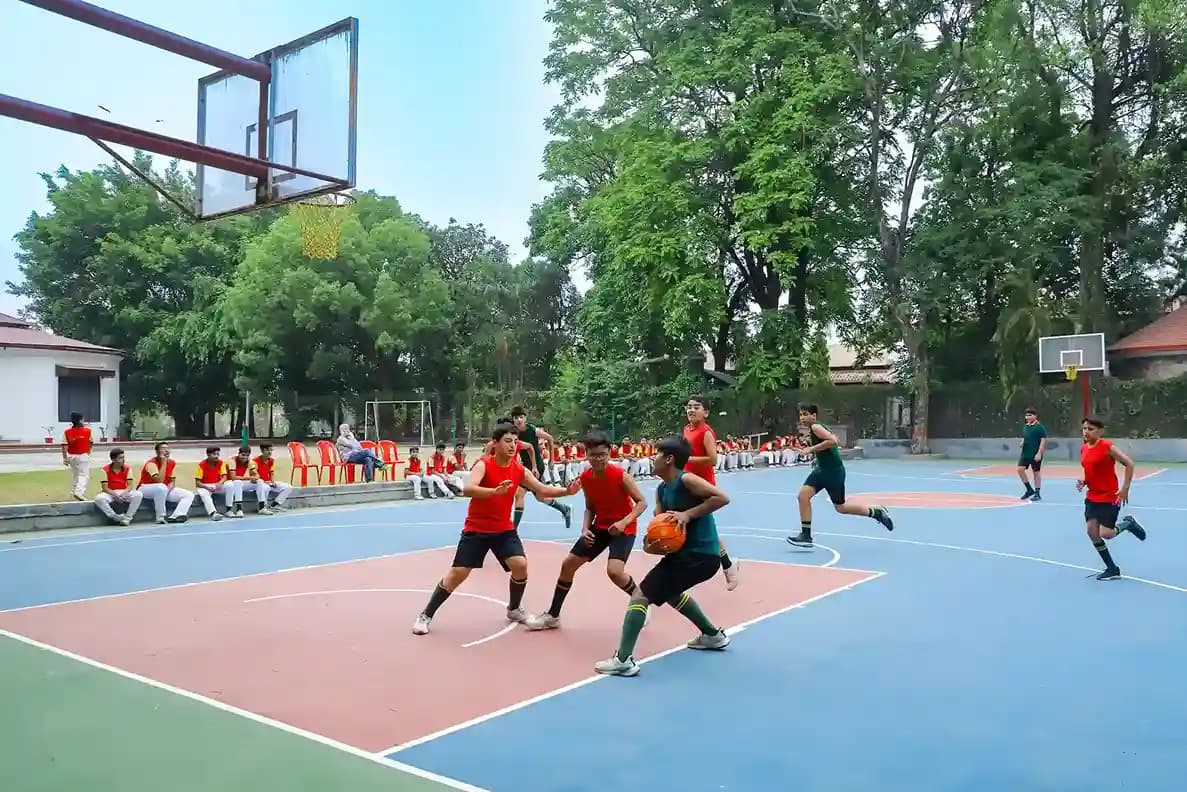 Basketball at CBS image 1